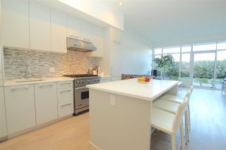 Photo 10: 102 4355 W 10TH Avenue in Vancouver: Point Grey Condo for sale in "IRON & WHYTE" (Vancouver West)  : MLS®# R2112416