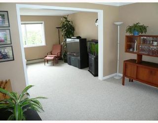 Photo 2:  in Maple Ridge: Northwest Maple Ridge Home for sale ()  : MLS®# V706494