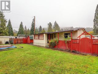 Photo 1: 2 2607 Selwyn Rd in Langford: House for sale : MLS®# 959480