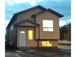Photo 1: 349 ROSEBERRY Street in WINNIPEG: St James Residential for sale (West Winnipeg)  : MLS®# 1322822
