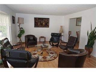 Photo 10: 655 WILDERNESS Drive SE in Calgary: Willow Park House for sale : MLS®# C4110942