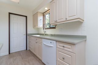 Photo 16: 851 Clarke Rd in Central Saanich: CS Brentwood Bay House for sale : MLS®# 935270