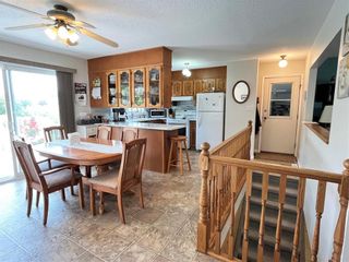 Photo 5: 280 Fifth Avenue East in Ste Rose Du Lac: R31 Residential for sale (R31 - Parkland)  : MLS®# 202320439