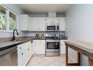 Photo 5: 2742 SANDON Drive in Abbotsford: Abbotsford East 1/2 Duplex for sale in "McMillan" : MLS®# R2285213