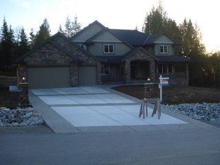 Photo 2: 26450 124TH AV in Maple Ridge: House for sale : MLS®# V841957