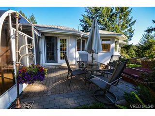 Photo 14: 121 Rockcliffe Pl in VICTORIA: La Thetis Heights House for sale (Langford)  : MLS®# 734804