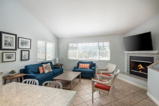 Photo 5: MISSION BEACH House for sale : 2 bedrooms : 810 Pismo in San Diego