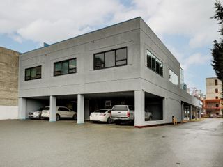 Photo 2: 301 791 Goldstream Ave in Langford: La Langford Proper Office for lease : MLS®# 955173