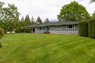 Photo 2: 2338 THE BOULEVARD in Squamish: Garibaldi Highlands House for sale in "Garibaldi Highlands" : MLS®# R2711081
