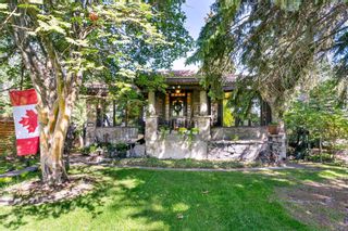 Photo 2: 940 Sifton Boulevard SW in Calgary: Elbow Park Detached for sale : MLS®# A2073280
