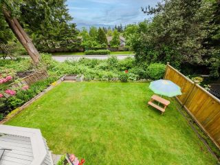 Photo 15: 3985 FRAMES Place in North Vancouver: Indian River House for sale : MLS®# R2782644