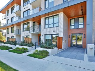 Photo 2: 504 5383 CAMBIE Street in Vancouver: Cambie Condo for sale in "Henry Living" (Vancouver West)  : MLS®# R2709723