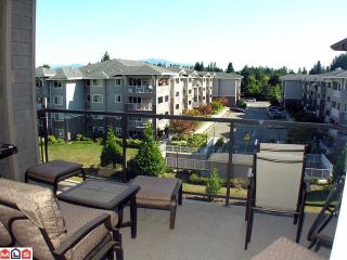 Photo 7: 408 33338 MAYFAIR Avenue in Abbotsford: Central Abbotsford Condo for sale in "The Sterling" : MLS®# F1100570