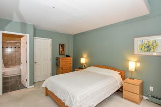 Photo 23: 2052 E 5TH Avenue in Vancouver: Grandview Woodland 1/2 Duplex for sale (Vancouver East)  : MLS®# R2625762