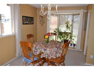 Photo 8: 446 T AVENUE N in Saskatoon: Mount Royal Single Family Dwelling for sale (Saskatoon Area 04)  : MLS®# 461488