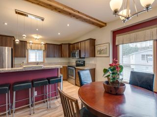 Photo 13: 16 39884 GOVERNMENT Road in Squamish: Northyards Manufactured Home for sale in "Sousters Mobile Home Park" : MLS®# R2839199