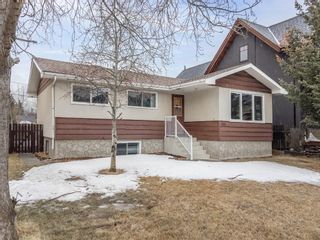 Photo 1: 921 13th Street: Canmore Detached for sale : MLS®# A1188679