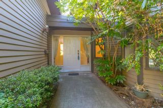 Photo 3: 51 1255 Wain Rd in North Saanich: NS Sandown Row/Townhouse for sale : MLS®# 917066