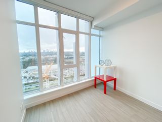 Photo 4: 2004 2311 BETA Avenue in Burnaby: Brentwood Park Condo for sale (Burnaby North)  : MLS®# R2766845