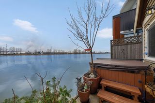 Photo 10: 7 750 SOUTH DYKE Road in New Westminster: Queensborough House for sale in "Queensgate Marina" : MLS®# R2847287