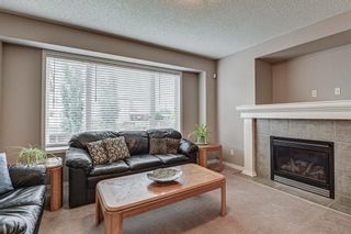 Photo 2: 232 Everglen Way SW in Calgary: Evergreen Detached for sale : MLS®# A1131944