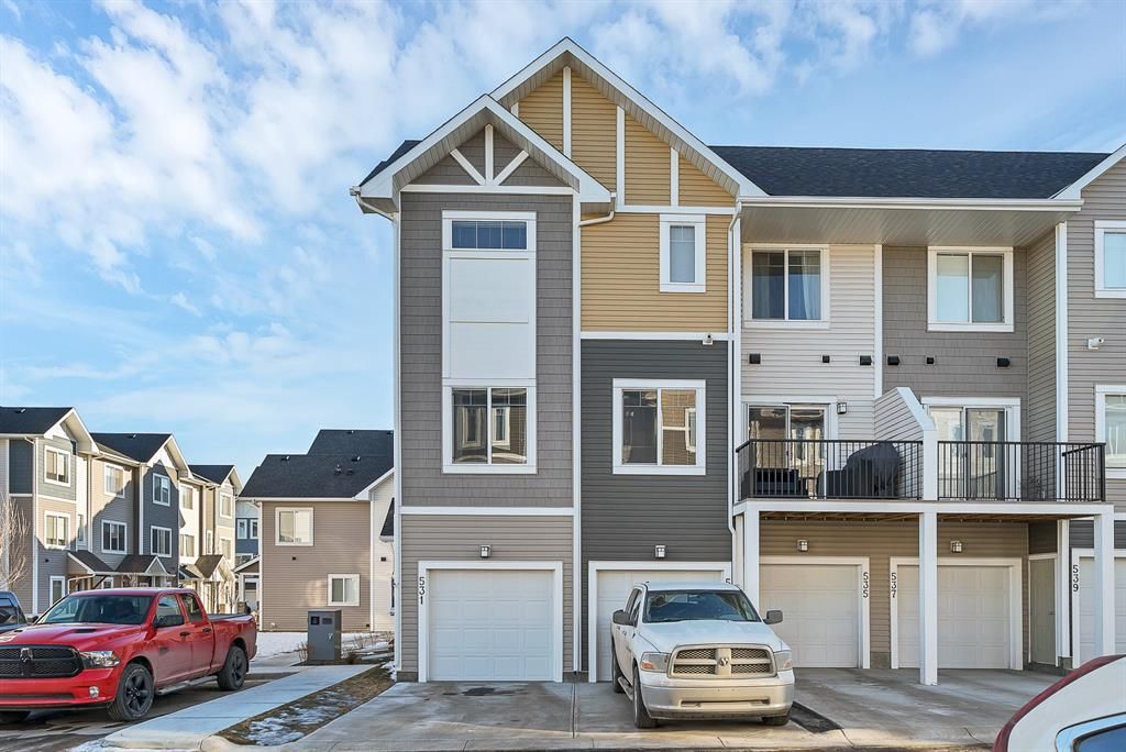 Main Photo: 531 Canals Crossing SW: Airdrie Row/Townhouse for sale : MLS®# A2021099