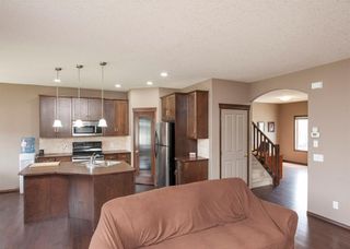 Photo 9: 238 ELGIN Manor SE in Calgary: McKenzie Towne House for sale : MLS®# C4115114