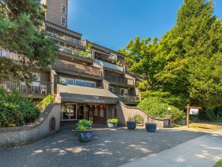 Photo 1: 504 756 GREAT NORTHERN Way in Vancouver: Mount Pleasant VE Condo for sale in "PACIFIC TERRACES" (Vancouver East)  : MLS®# R2804662
