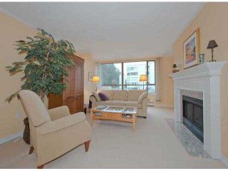 Photo 4: 306 15111 RUSSELL Avenue: White Rock Condo for sale in "Pacific Terrace" (South Surrey White Rock)  : MLS®# F1400438
