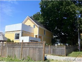 Photo 1: 855 Craigflower Rd in VICTORIA: Es Old Esquimalt House for sale (Esquimalt)  : MLS®# 575661