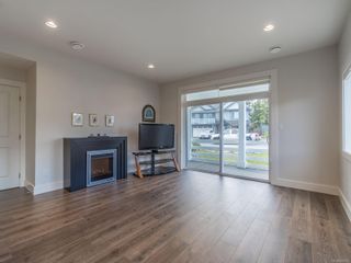 Photo 6: 126 Lindquist Rd in Nanaimo: Na North Nanaimo Half Duplex for sale : MLS®# 909653