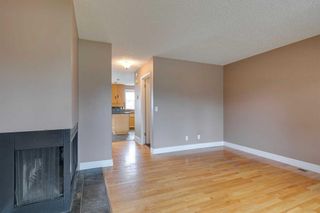 Photo 5: 3507 49 Street SW in Calgary: Glenbrook Semi Detached (Half Duplex) for sale : MLS®# A2130438