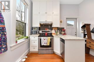 Photo 28: 737 Vancouver St in Victoria: House for sale : MLS®# 951627