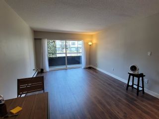 Photo 6: 319 2551 WILLOW Lane in Abbotsford: Central Abbotsford Condo for sale in "Valley View Manor" : MLS®# R2881331