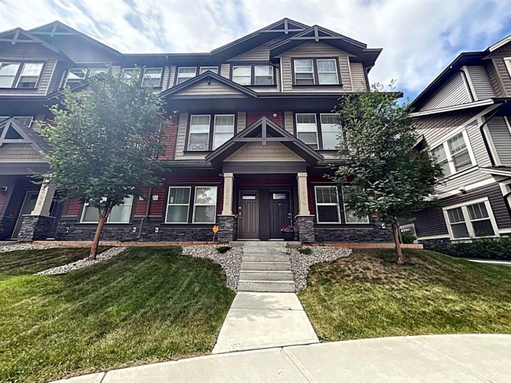Main Photo: 1804 280 Williamstown Close NW: Airdrie Row/Townhouse for sale : MLS®# A1243024