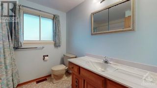 Photo 22: 58 NORTHPARK DRIVE in Ottawa: House for sale : MLS®# 1381972