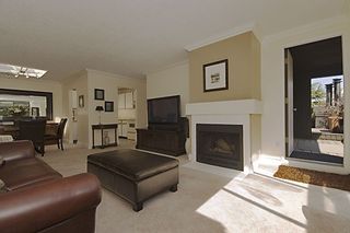 Photo 5: 317 7340 Moffatt Road in Ashford Place: Brighouse South Home for sale () 