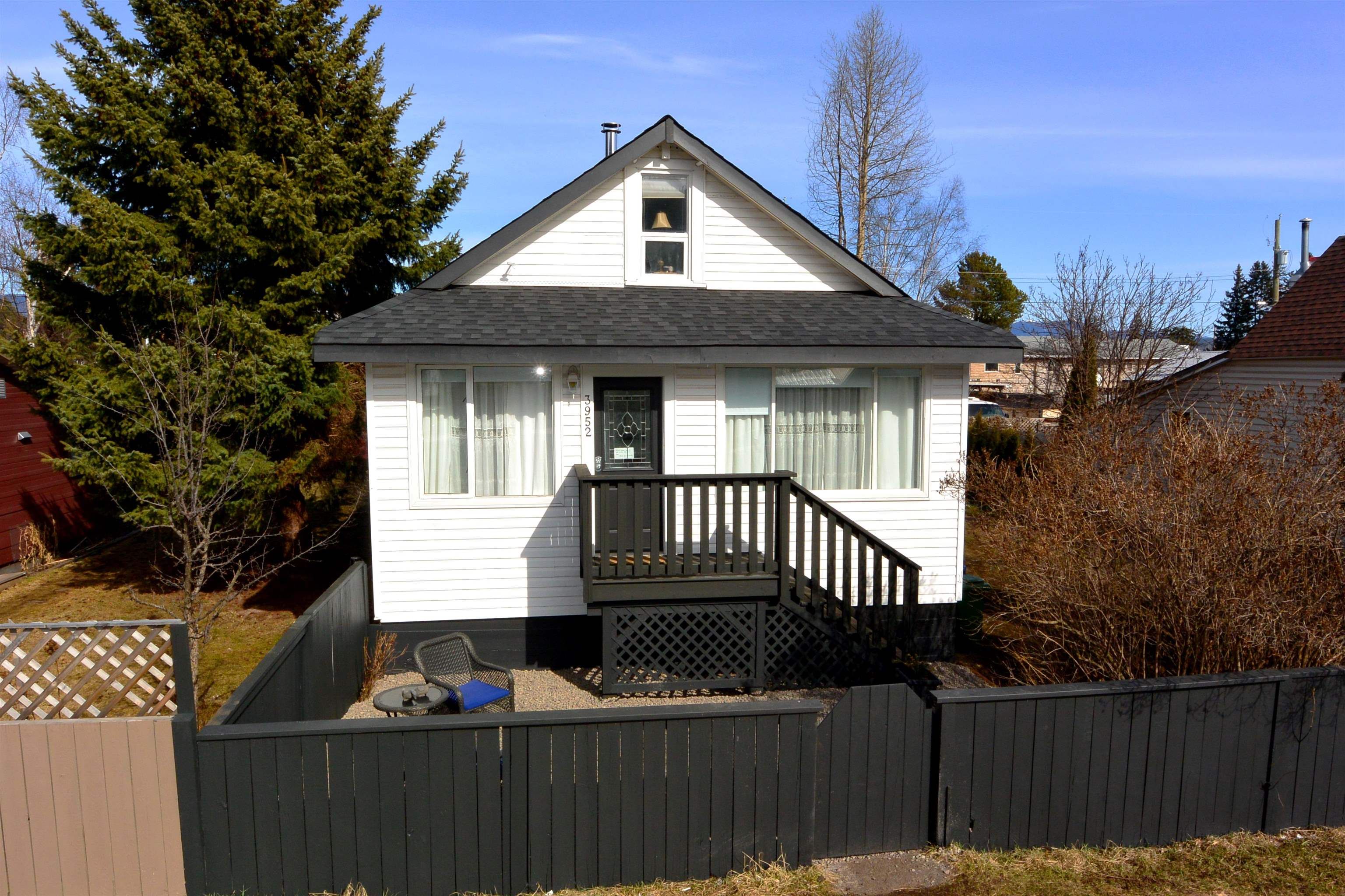 Main Photo: 3952 1ST Avenue in Smithers: Smithers - Town House for sale (Smithers And Area (Zone 54))  : MLS®# R2669875