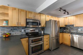 Photo 11: 2205 388 DRAKE Street in Vancouver: Yaletown Condo for sale in "GOVERNOR'S TOWNER" (Vancouver West)  : MLS®# R2276947
