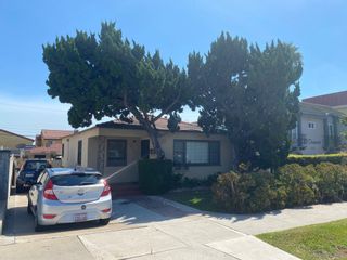 Photo 6: PACIFIC BEACH Property for sale: 1671-75 Diamond St in San Diego