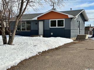 Main Photo: 351 26th Street in Battleford: Residential for sale : MLS®# SK966687
