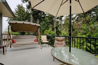 Photo 2: 393 Pelican Dr in VICTORIA: Co Royal Bay House for sale (Colwood)  : MLS®# 811978