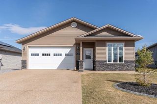 Main Photo: 3911 49 Street: Camrose Detached for sale : MLS®# A2126614