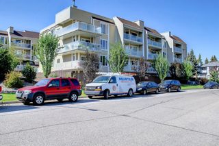 Photo 2: 104A 3747 42 Street NW in Calgary: Varsity Apartment for sale : MLS®# A1258443