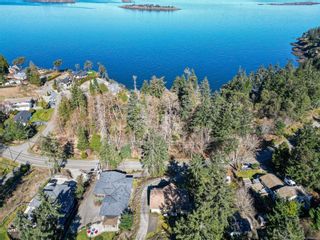 Photo 1: 3122 Dolphin Dr in Nanoose Bay: PQ Nanoose House for sale (Parksville/Qualicum)  : MLS®# 956440