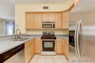 Photo 11: SAN DIEGO Condo for sale : 2 bedrooms : 5427 Soho View Ter