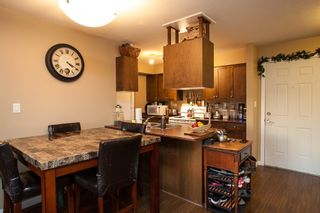 Photo 8: 107 33960 OLD YALE Road in Abbotsford: Central Abbotsford Condo for sale in "Old Yale Heights" : MLS®# R2130106