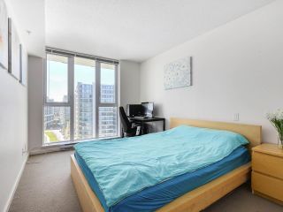 Photo 10: 1316 7988 ACKROYD Road in Richmond: Brighouse Condo for sale in "QUINTET" : MLS®# R2159738