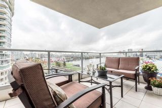 Photo 14: 905 125 MILROSS Avenue in Vancouver: Mount Pleasant VE Condo for sale in "CREEKSIDE" (Vancouver East)  : MLS®# R2218297