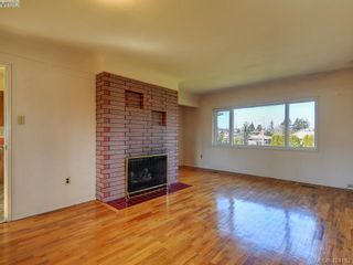 Photo 6: 3067 Albina St in VICTORIA: SW Gorge House for sale (Saanich West)  : MLS®# 837748